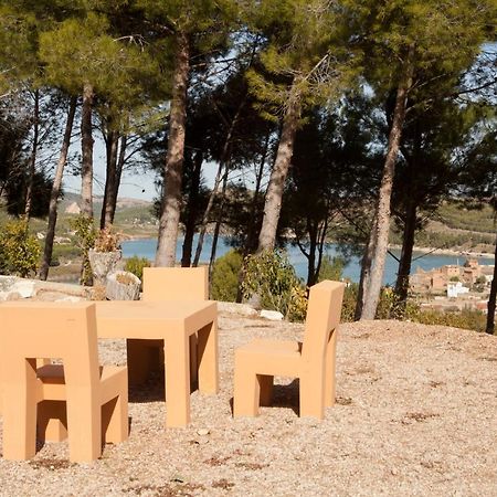 Apartamentos Rurales La Posada De Donato Nuévalos Eksteriør billede