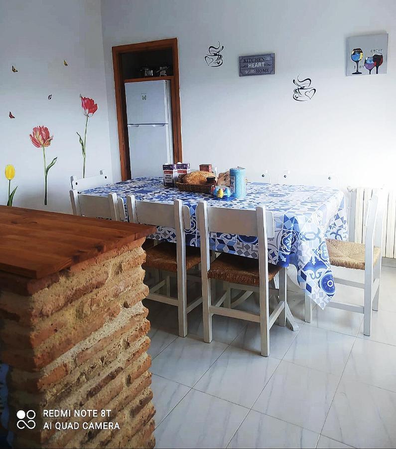 Apartamentos Rurales La Posada De Donato Nuévalos Eksteriør billede